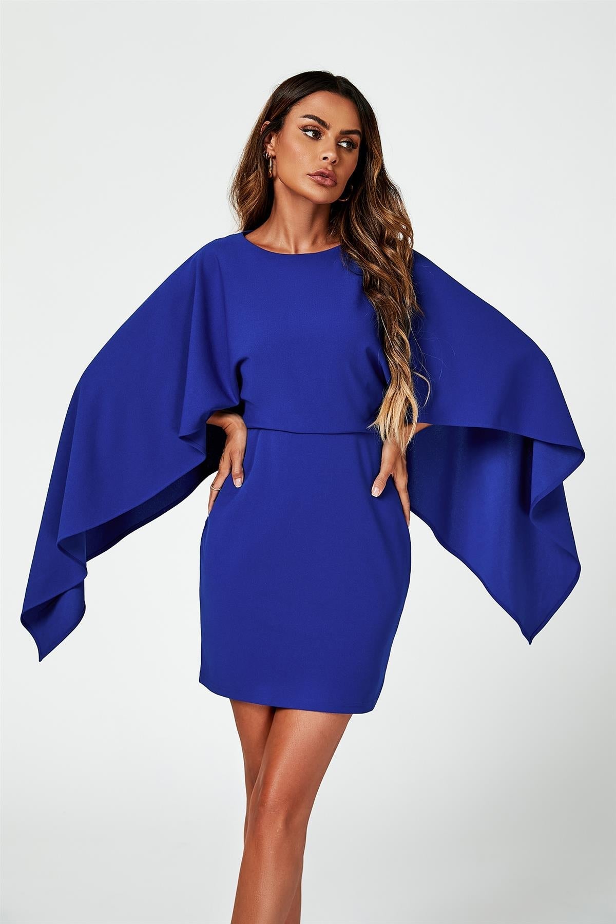 Minikleid mit Cape und Rückenausschnitt in Blau