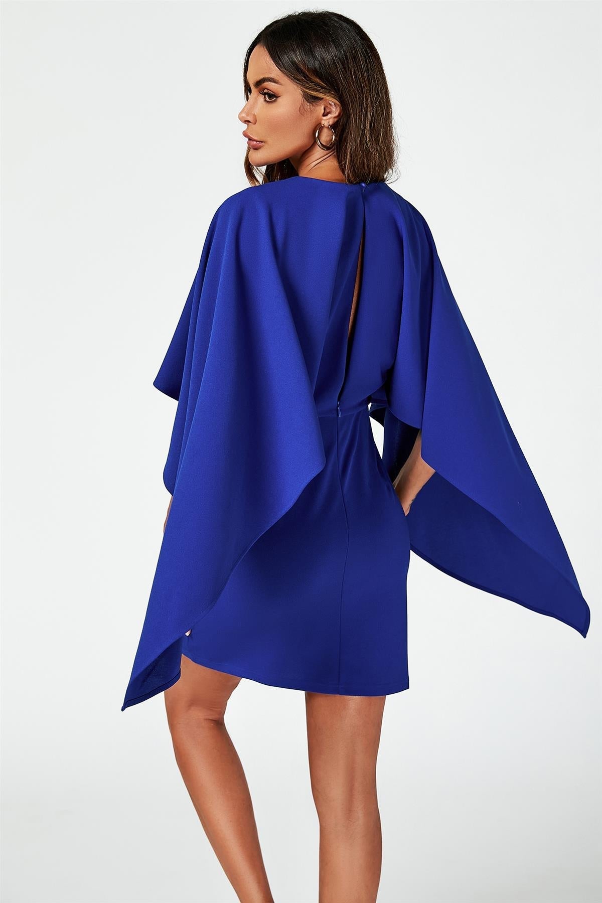 Minikleid mit Cape und Rückenausschnitt in Blau